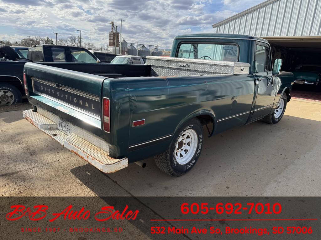 1970 International 1100 101