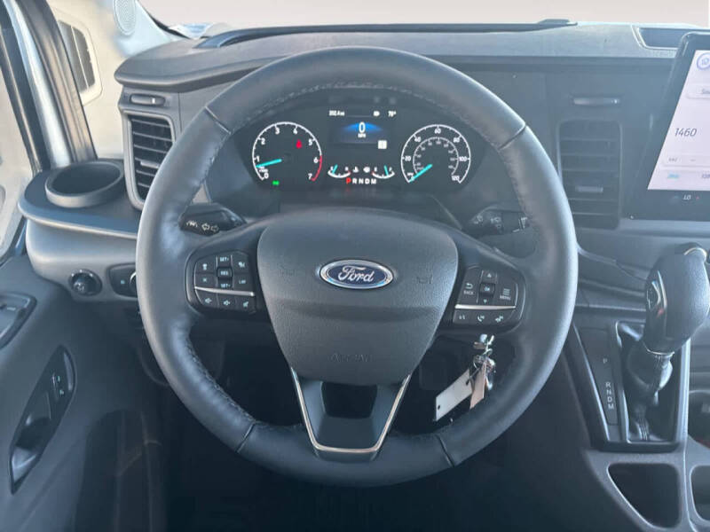 2024 Ford Transit 250