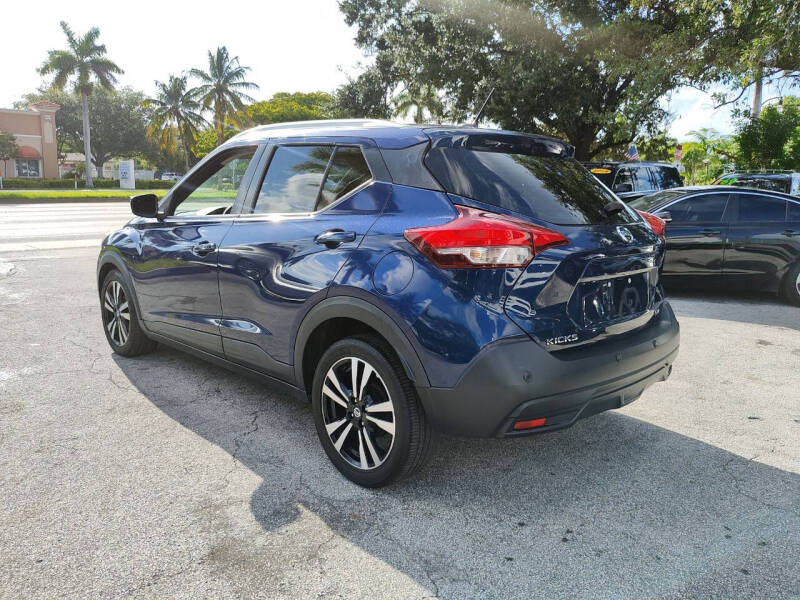 2020 Nissan Kicks SV