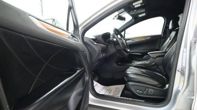 2019 Lincoln MKC Select