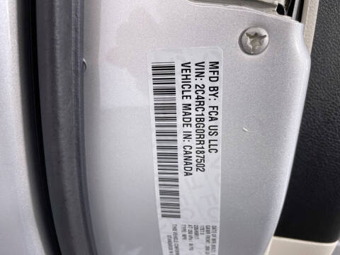 2024 Chrysler Pacifica Touring L