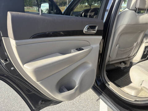 2011 Jeep Grand Cherokee Laredo