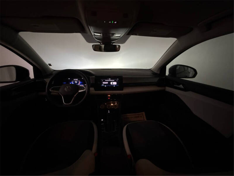 2025 Volkswagen Taos S