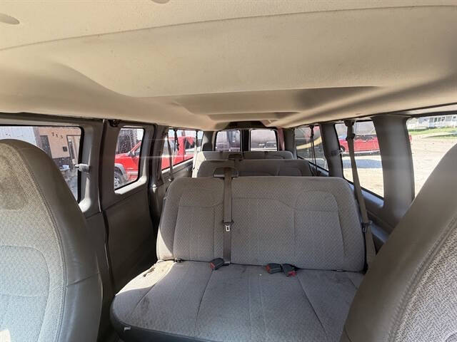 2017 Chevrolet Express LT 3500