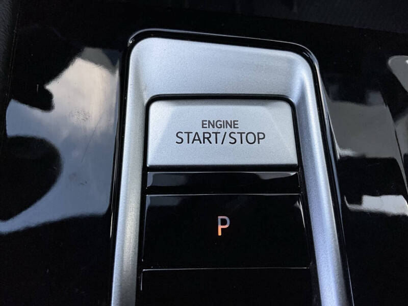 2025 Volkswagen Atlas Cross Sport SE 4Motion