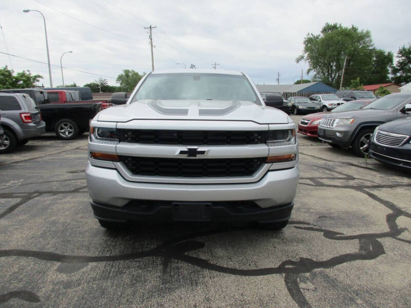 2017 Chevrolet Silverado 1500 Custom