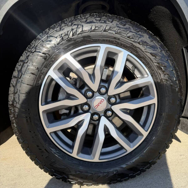 2017 GMC Acadia SLE-2