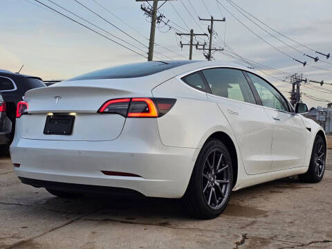 2020 Tesla Model 3 Standard Range Plus