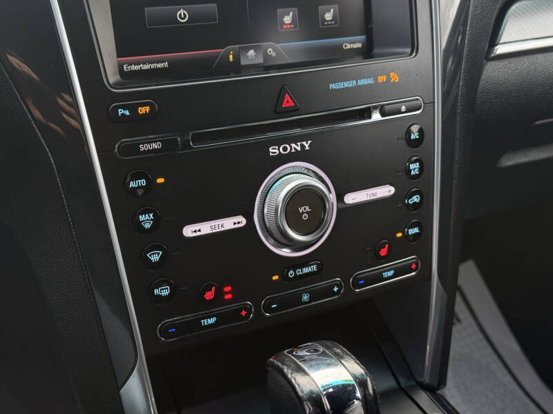 2016 Ford Explorer Sport