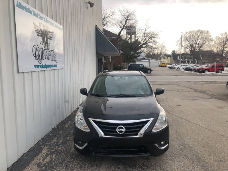 Used 2017 Nissan Versa Sedan SV with VIN 3N1CN7AP0HL907108 for sale in Beardstown, IL