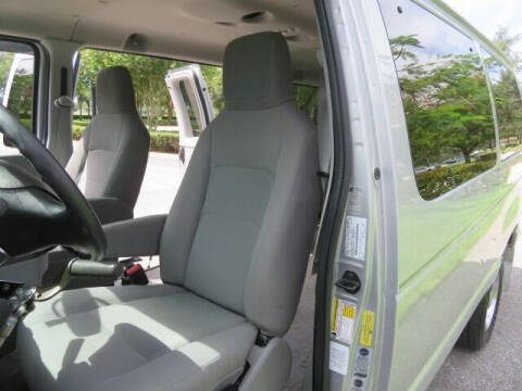 2014 Ford E-Series E-150 XLT