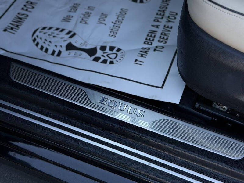 2016 Hyundai Equus Signature