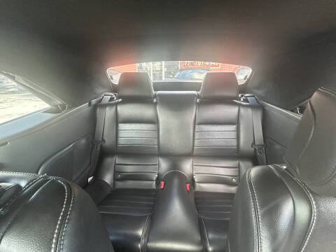 2014 Ford Mustang V6