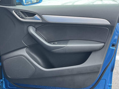 2016 Audi Q3 2.0T quattro Premium Plus