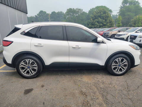 2022 Ford Escape SEL