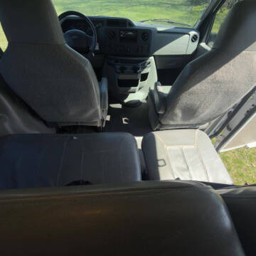 2013 Ford E-Series E-250