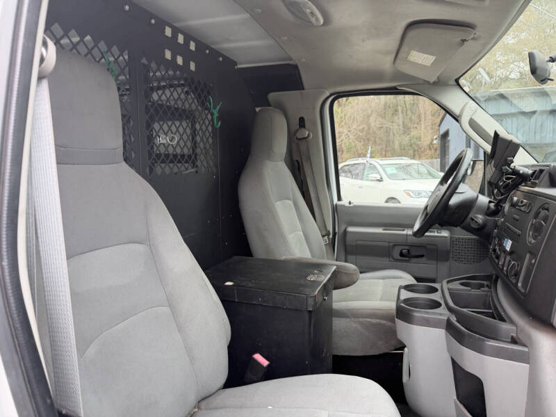 2012 Ford E-Series E-150
