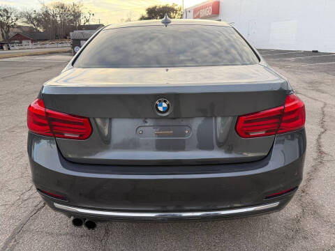 2017 BMW 3 Series 330i
