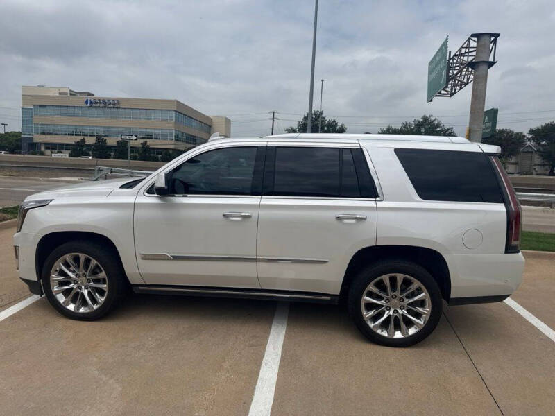 2017 Cadillac Escalade Premium Luxury