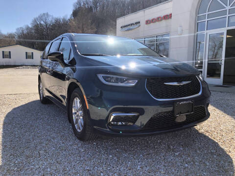 2025 Chrysler Pacifica for sale at Hurley Dodge in Hardin IL