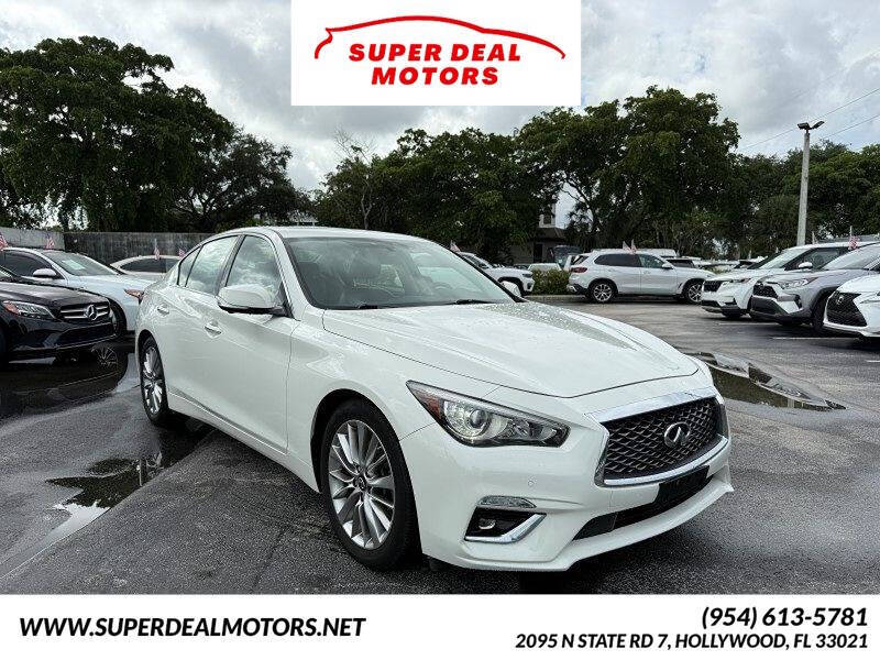 2021 Infiniti Q50 Luxe