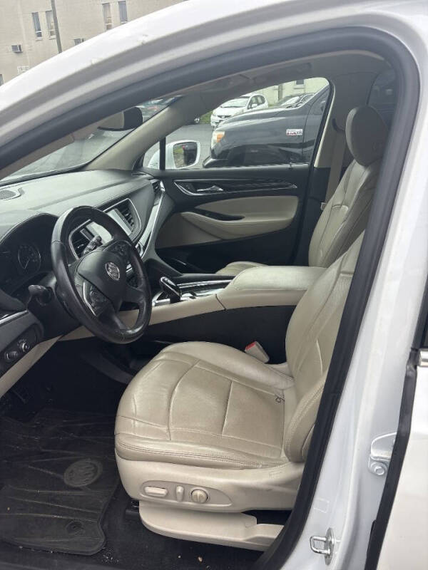 2018 Buick Enclave Essence