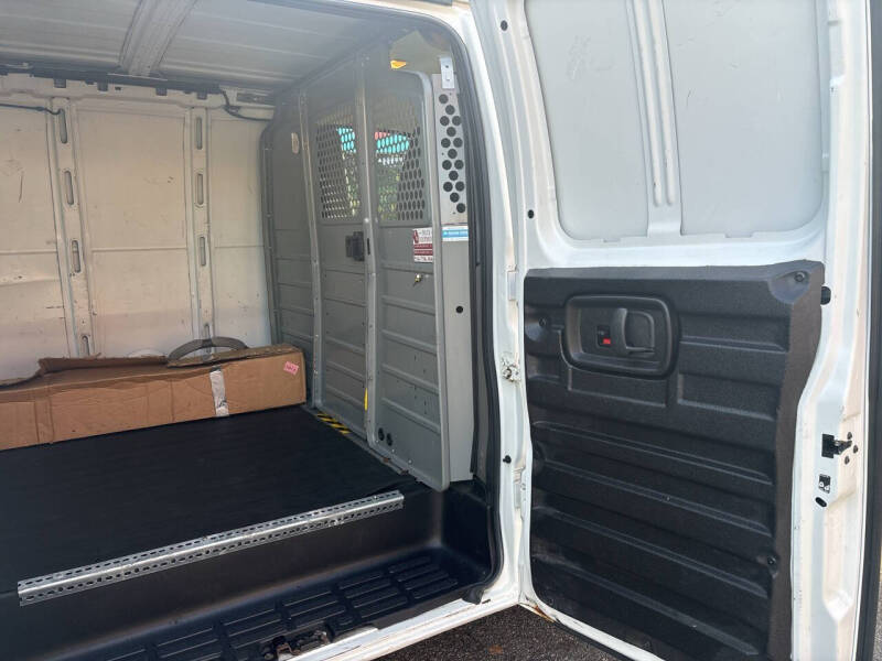 2013 Chevrolet Express 2500