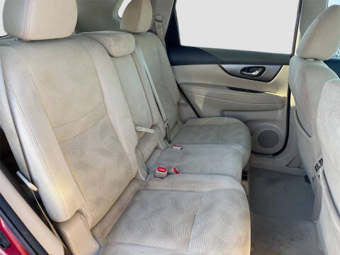 2015 Nissan Rogue SV