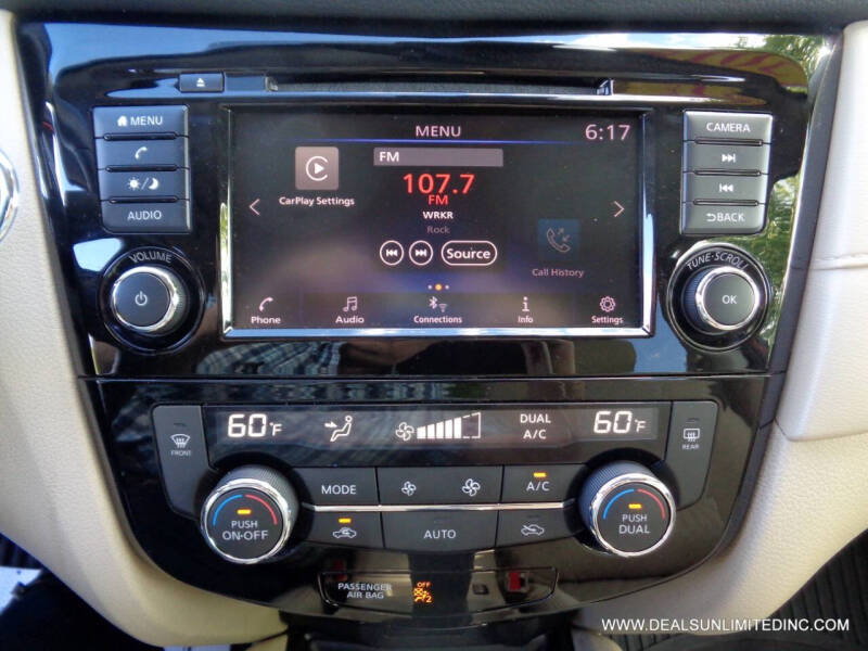 2020 Nissan Rogue SV