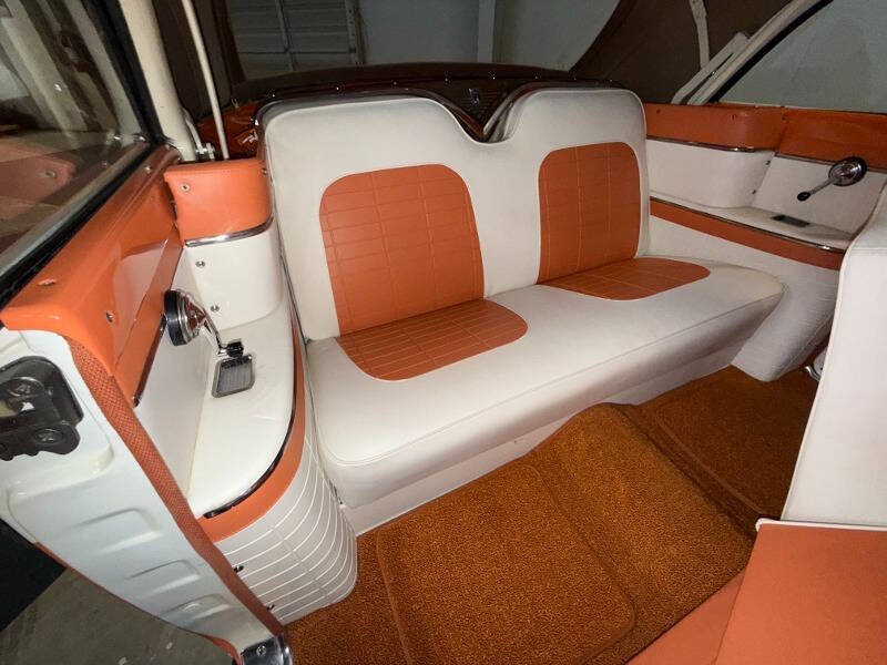 1956 Ford Sunliner