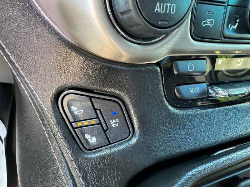 2015 GMC Yukon XL Denali