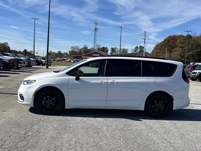 2024 Chrysler Pacifica Limited