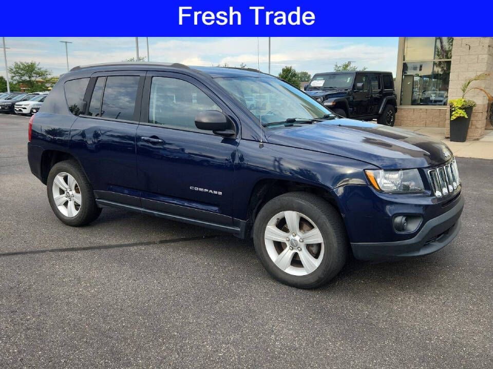 2016 Jeep Compass for sale at Victoria Auto Sales in Victoria, MN