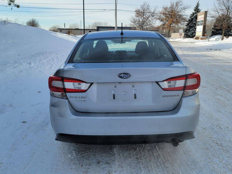 2019 Subaru Impreza 2.0i