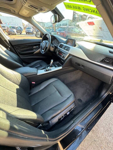 2012 BMW 3 Series 328i