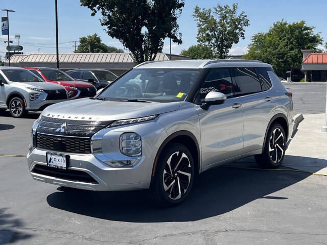 2024 Mitsubishi Outlander for sale at Axio Auto Boise in Boise, ID