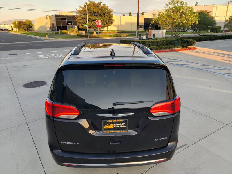 2017 Chrysler Pacifica Limited