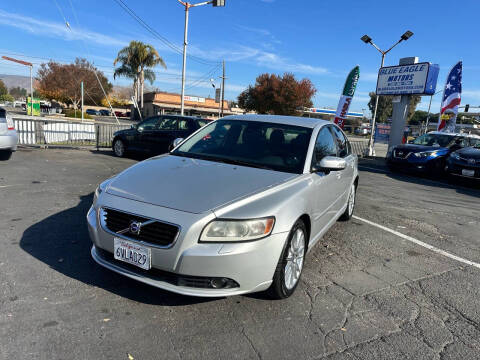 2010 Volvo S40