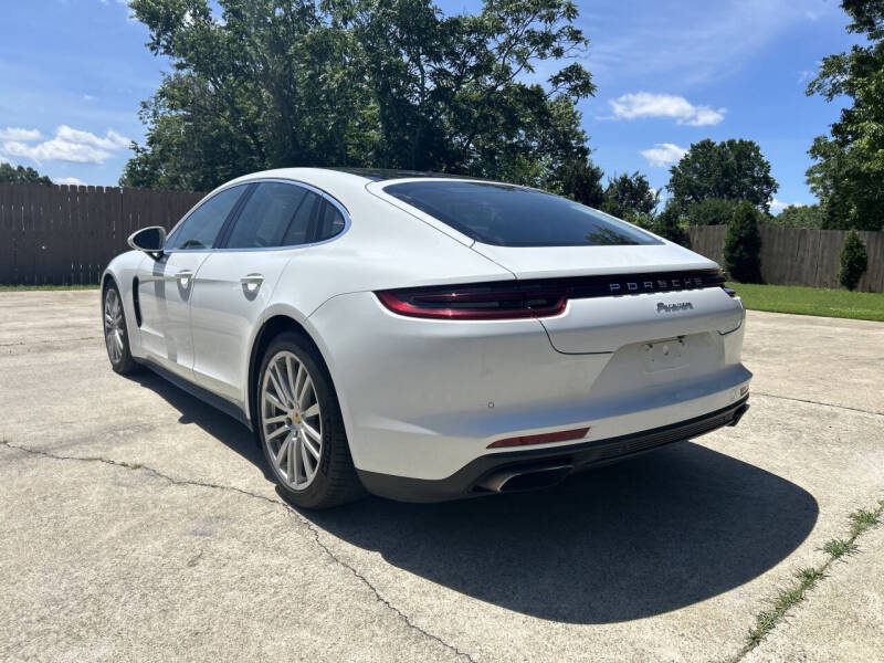 2018 Porsche Panamera