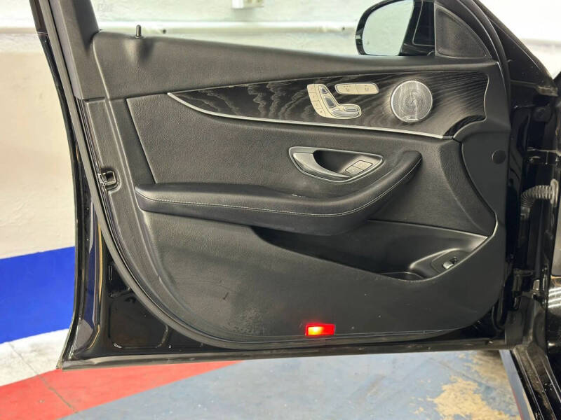2018 Mercedes-Benz E-Class E 300
