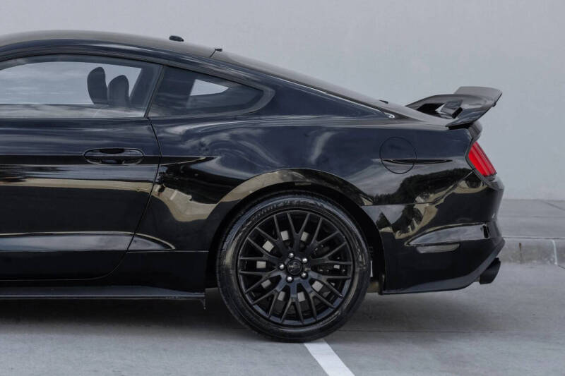 2017 Ford Mustang GT Premium