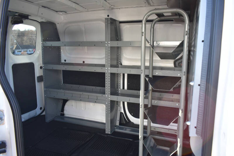 2017 Nissan NV200 SV