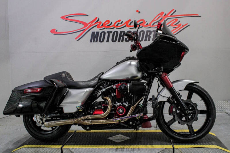 2017 Harley-Davidson Road Glide Special