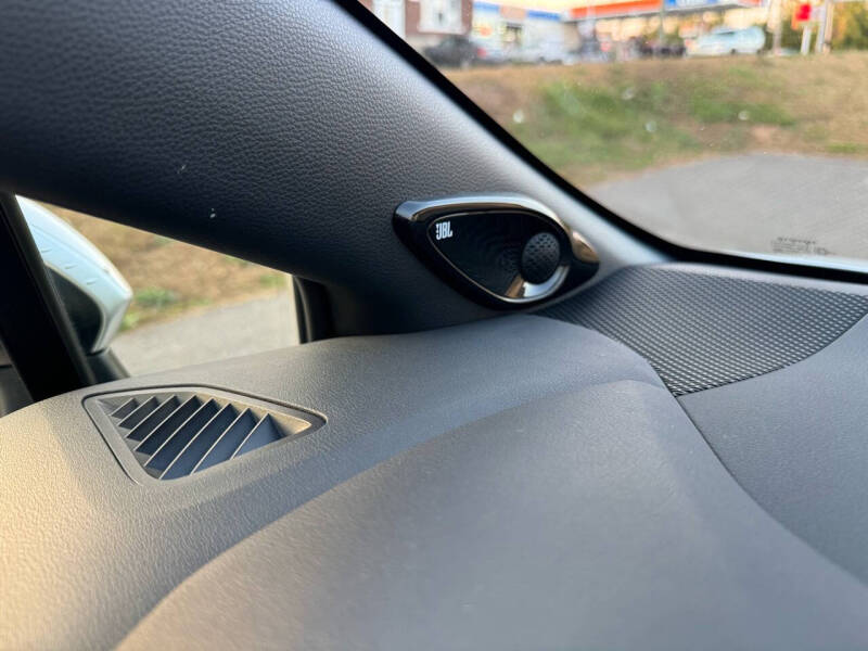 2020 Toyota Corolla XSE