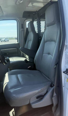 2011 Ford E-Series E-250