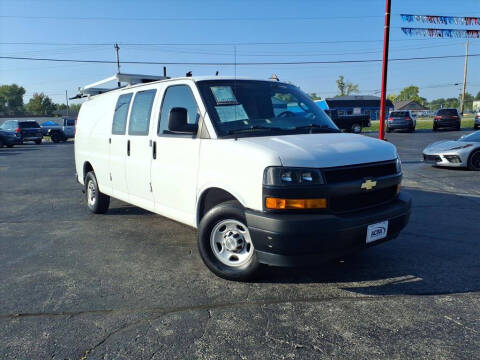 2023 Chevrolet Express 2500