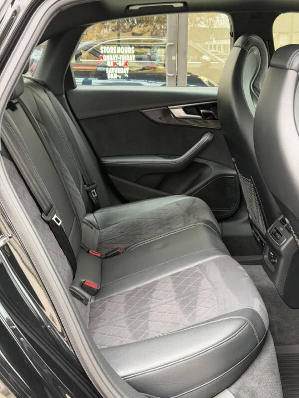 2022 Audi S4 3.0T quattro Premium Plus