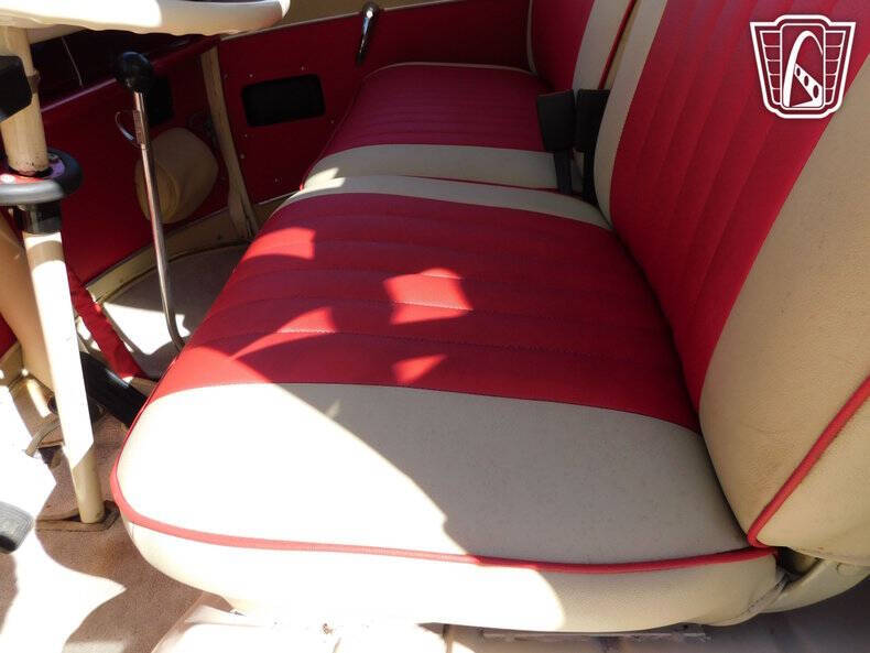 1975 Volkswagen Type 2
