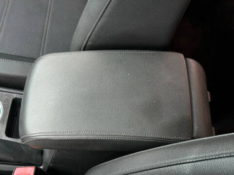 2017 Volkswagen Passat 1.8T SE