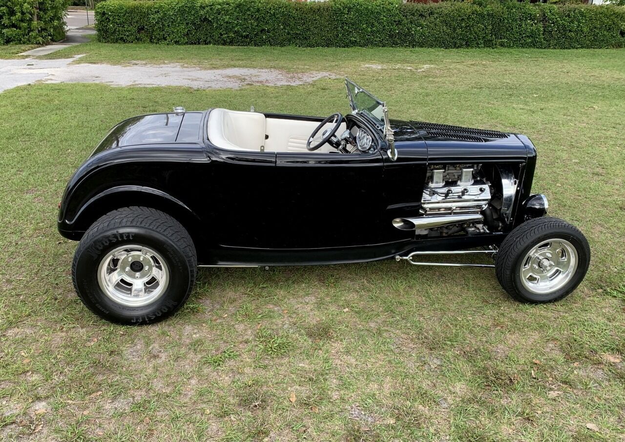 1932 Ford Hi-Boy 37